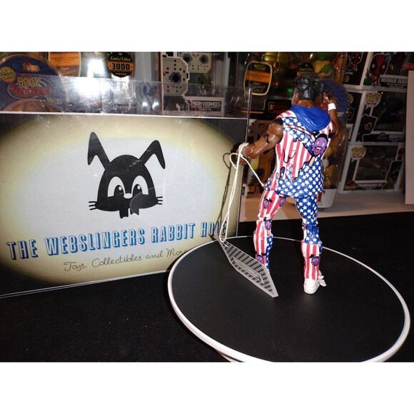 ROCKY 40TH WWE KOFI KINGSTON 6.5” ACTION FIGURE - Picture 3 of 5